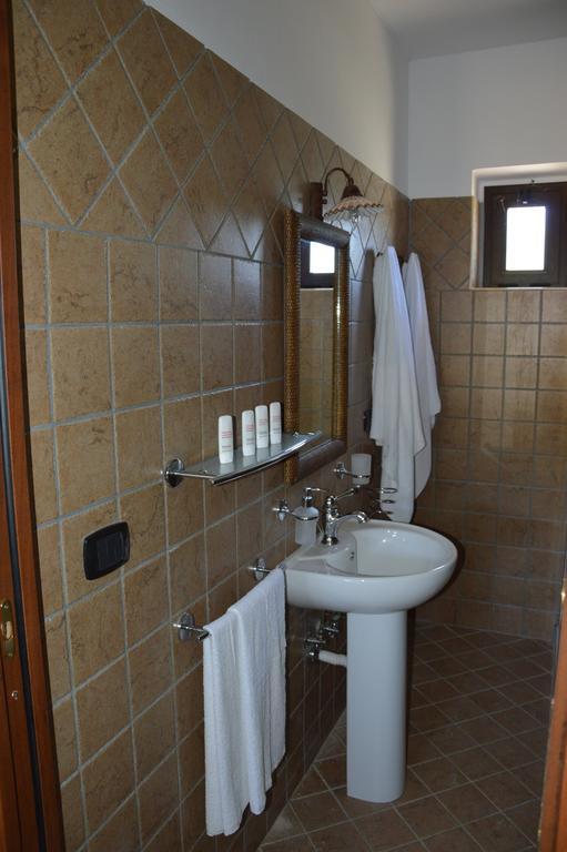 Agriturismo Donna Beatrice 比亚恩科 客房 照片