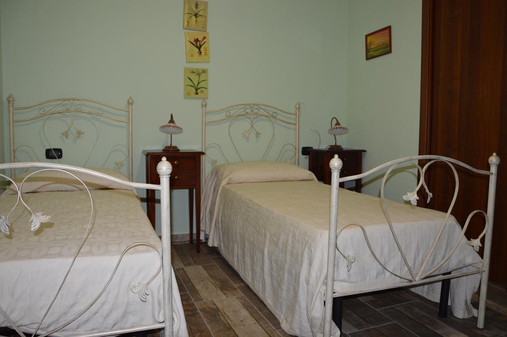 Agriturismo Donna Beatrice 比亚恩科 客房 照片