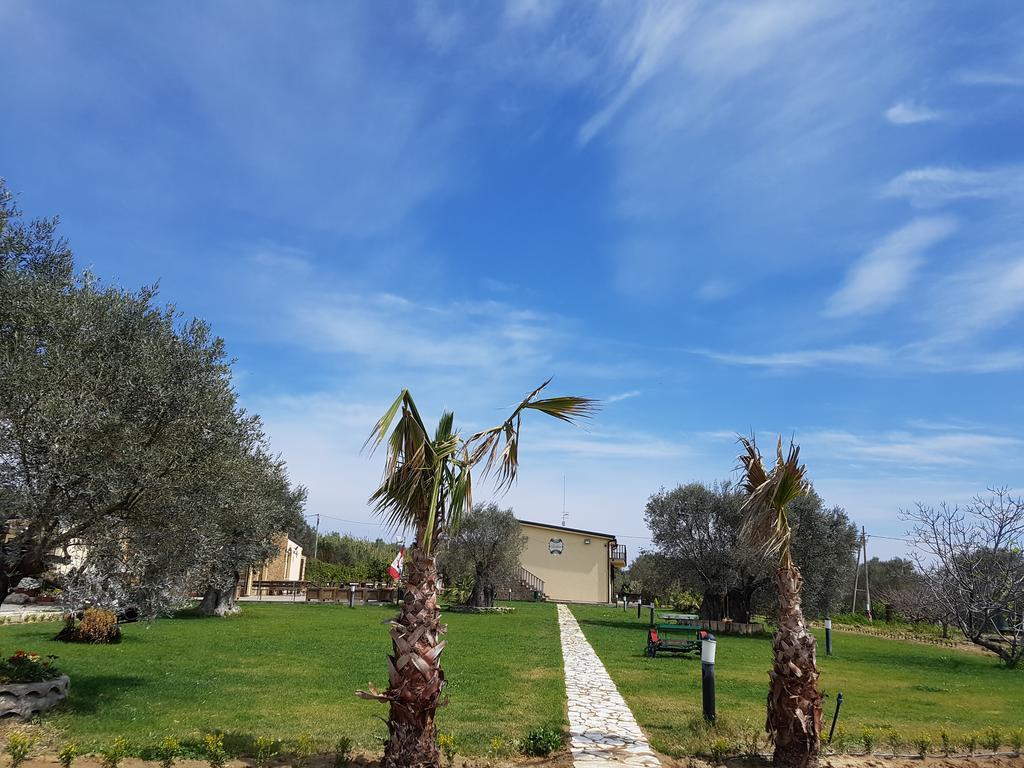 Agriturismo Donna Beatrice 比亚恩科 外观 照片